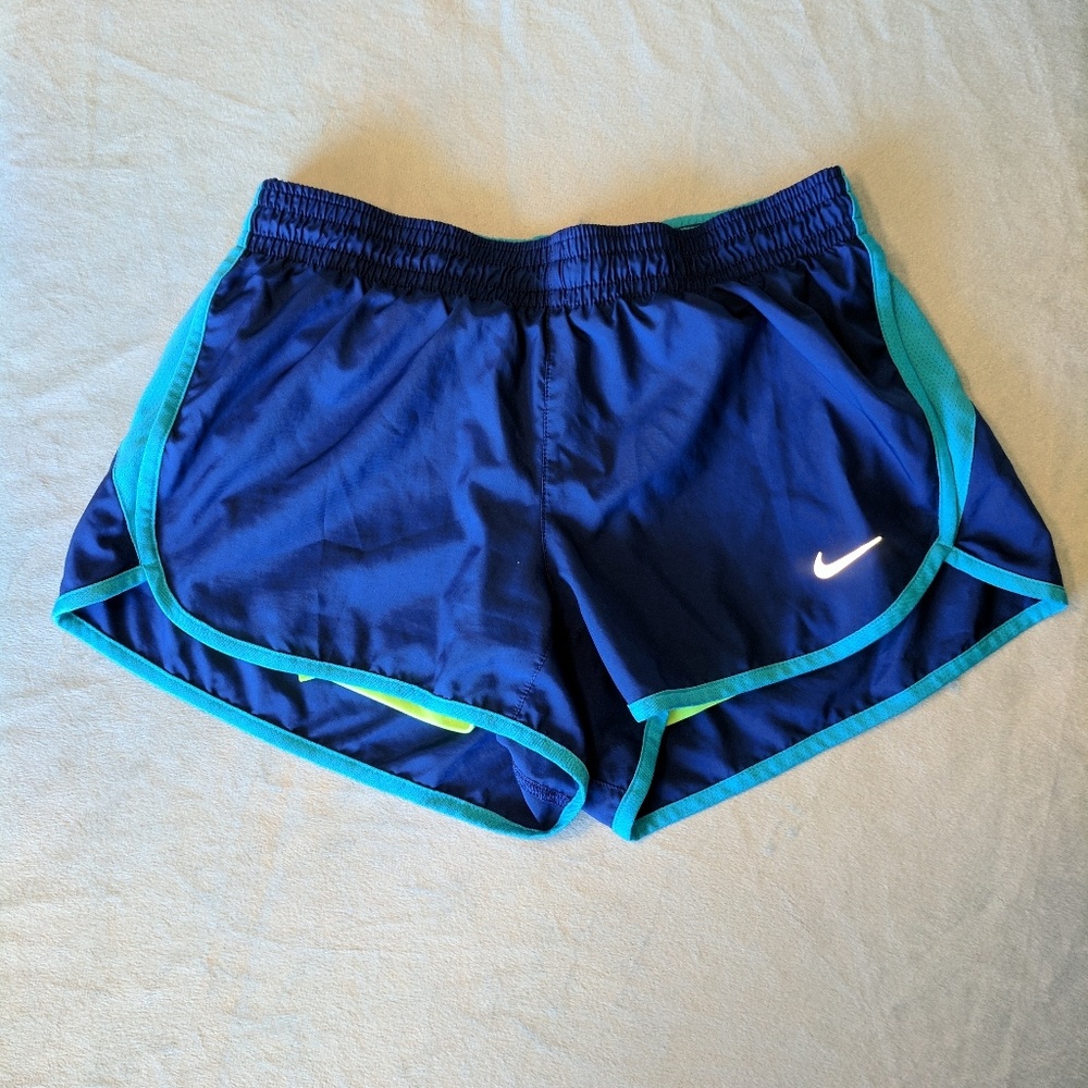 Nike Shorts (small)